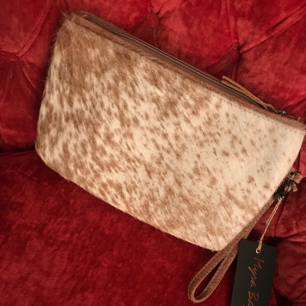 Myra Bag Clutch horse/cow print